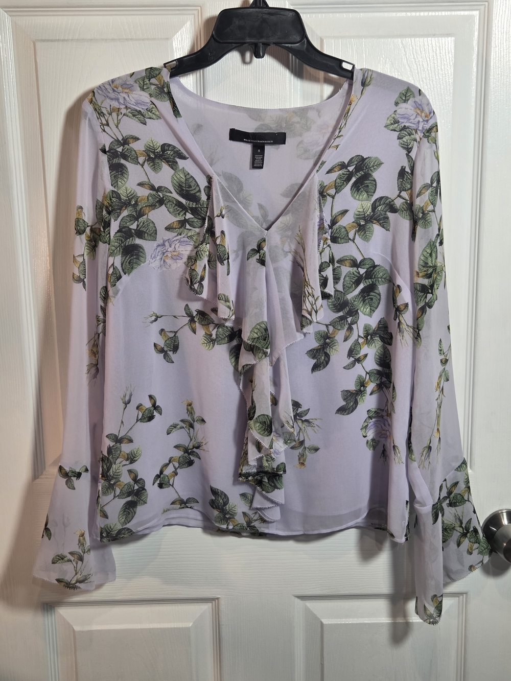 White House Black Market Floral Ruffle Blouse - Picture 4 of 11